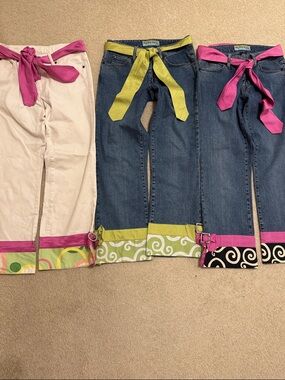Women’s Straight Leg Jeans with Pink Accent Belt